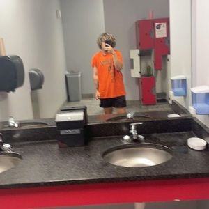 Meet your Posher, Clayton